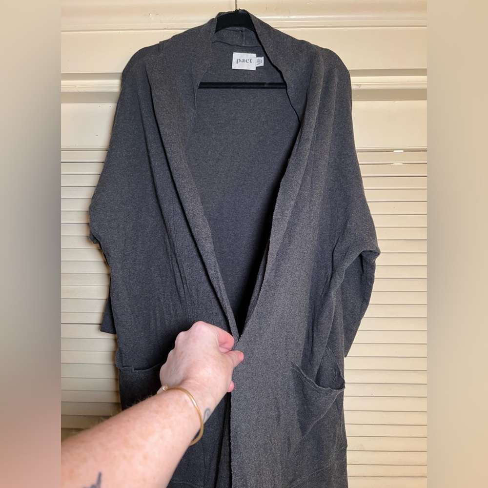 Pact Organic Cotton Airplane Cardigan size large XL Minimalist Travel Athleisure - Picture 9 of 15